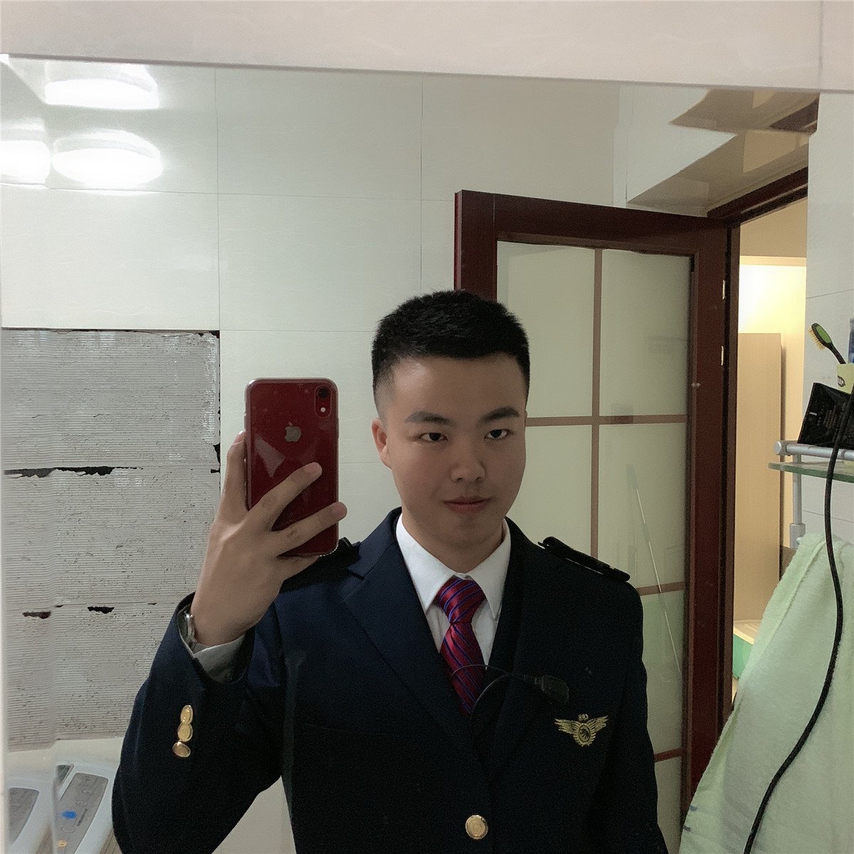 可回到列表或查看相邻条目